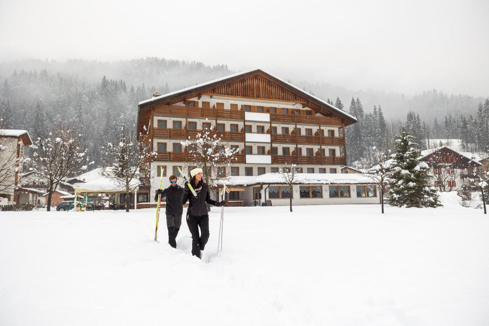 Sport Hotel Cristal Фалькаде Экстерьер фото
